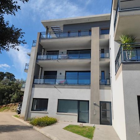 Bel Appartement Spacieux A Porto-Vecchio, 10Min A Pieds Du Centre Ville Exterior foto